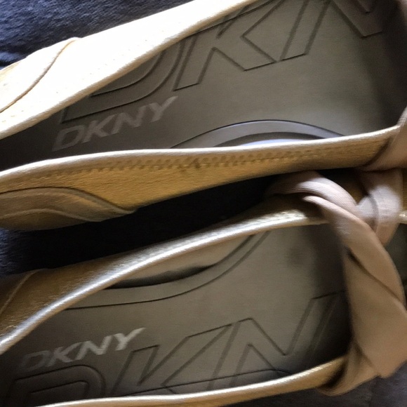 DKNY gold time slip ons - Picture 4 of 5